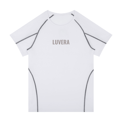 LUVERA - PERFORMANCE T-SHIRT