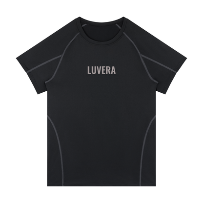 LUVERA - PERFORMANCE T-SHIRT